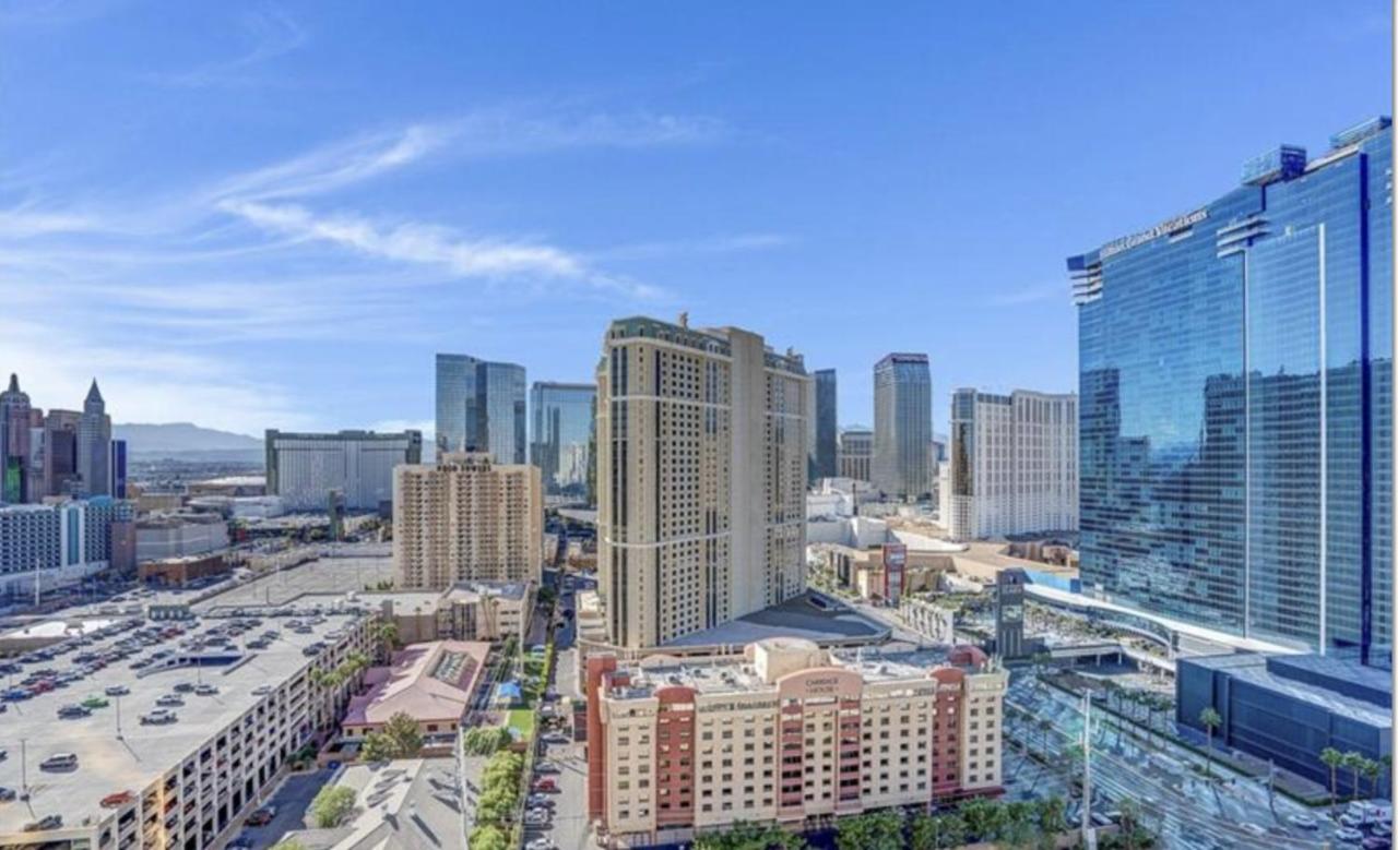 Balcony Full Strip View Suite Mgm Signature Free Valet Las Vegas Exteriör bild