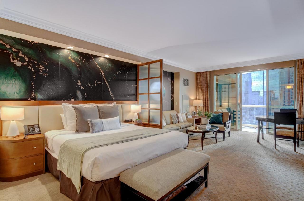 Balcony Full Strip View Suite Mgm Signature Free Valet Las Vegas Exteriör bild