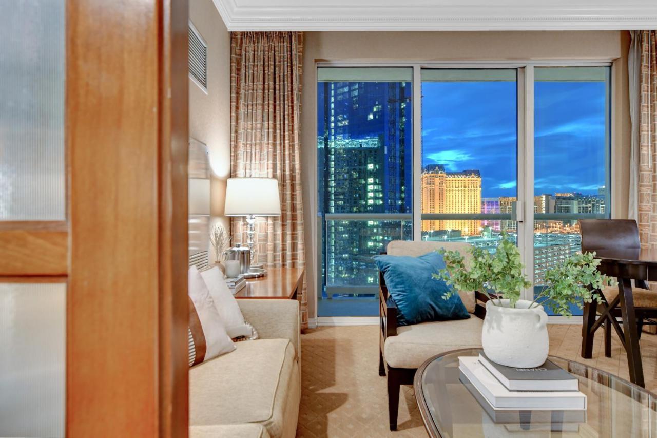 Balcony Full Strip View Suite Mgm Signature Free Valet Las Vegas Exteriör bild