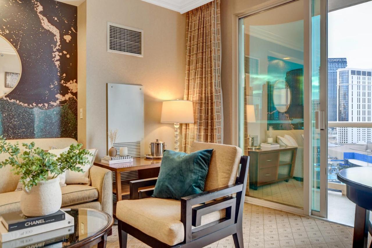 Balcony Full Strip View Suite Mgm Signature Free Valet Las Vegas Exteriör bild