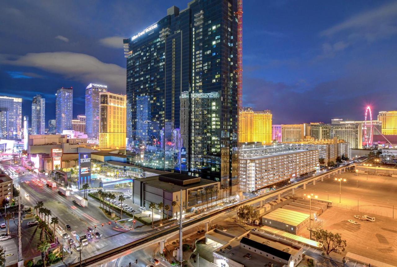 Balcony Full Strip View Suite Mgm Signature Free Valet Las Vegas Exteriör bild